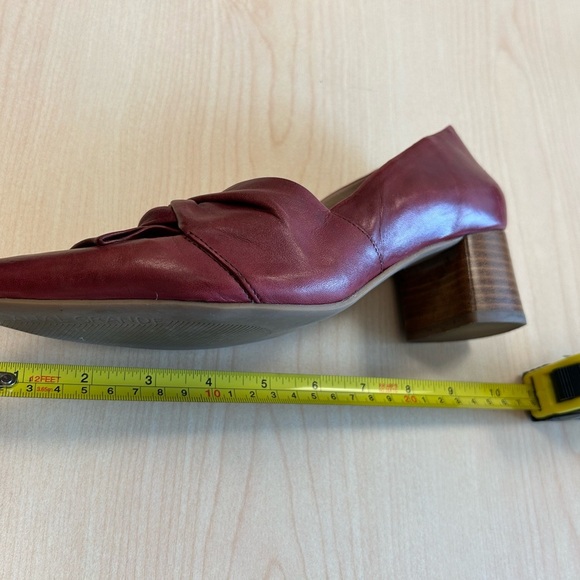 Canal Grande 7.5 (38) EUC near new Women's Red Leather Loafer with ribbons - Picture 14 of 15